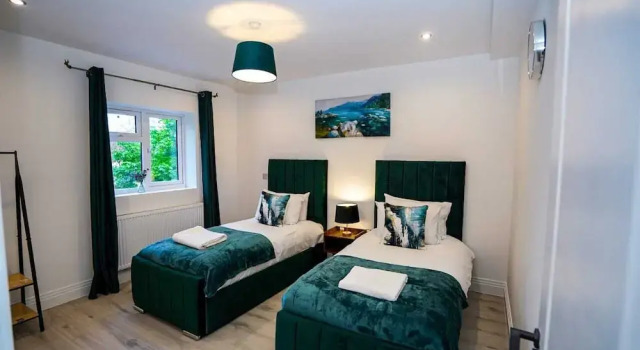 4-Bed 3-Bath Haven Perfect for 8 Guests