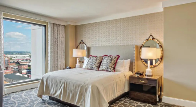 Двухместный люкс c 1 комнатой Omni Nashville Hotel