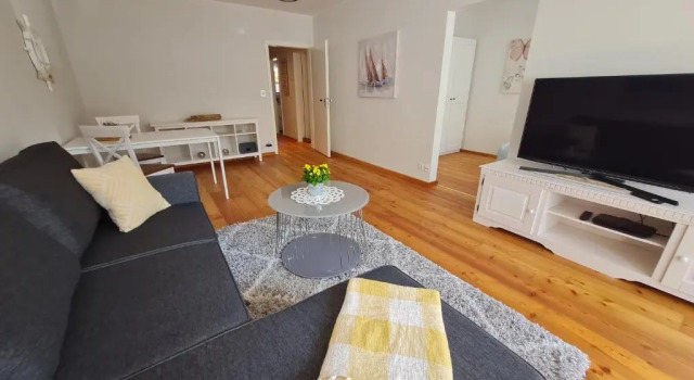 Апартаменты Wohnung Fleethörn - zentral, ruhig, mit Parkplatz und Balkon