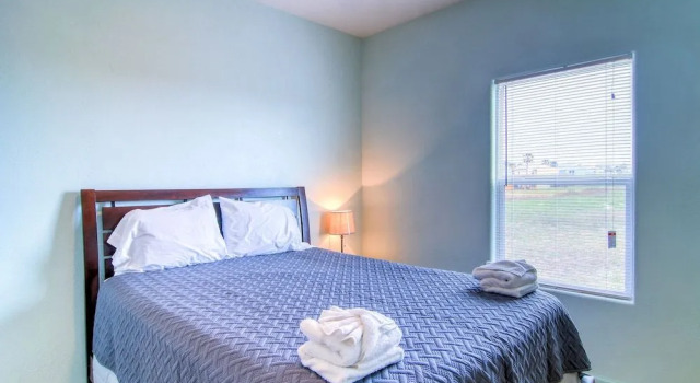 146 Beachview Drive Downstairs BVED146 - 3 Br Home, Book Feriehus Sommerhuse i Portland, Hytte