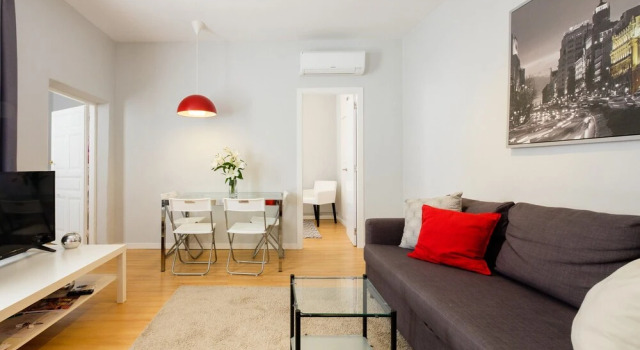 Apartamento en Barrio de las Letras, Забронировать Апартаменты/квартира Мадрид Провинция Мадрид, рядом с Дом-музей Лопе де Вега