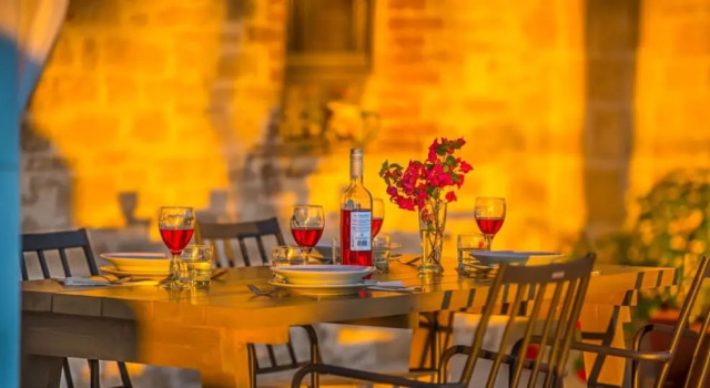 Olive Cottage - Charming 2 bed Villa With Sunsets