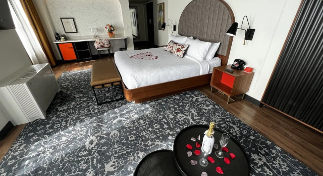 Двухместный люкс Hotel Indigo - Omaha Downtown by IHG