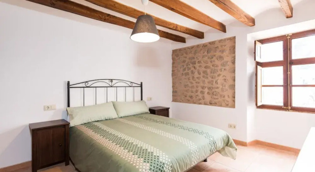 Can Raia in S Ller With 4 Bedrooms and 2 Bathrooms, Rezerwuj Willa Hotele w Majorka z parkingiem, Parking