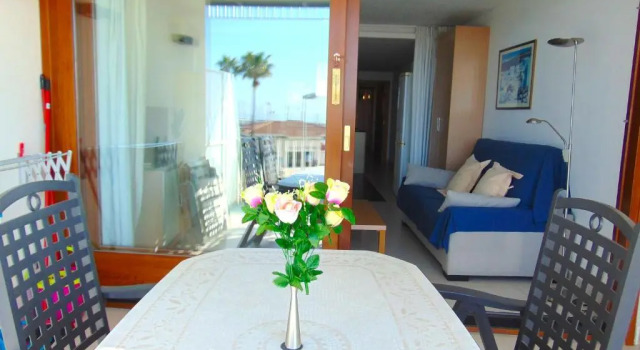 Апартаменты Apartaments Voramar