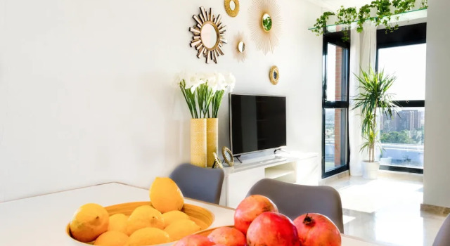ApartUP Levante Skyline, Забронировать Отель Куатре Карререс 