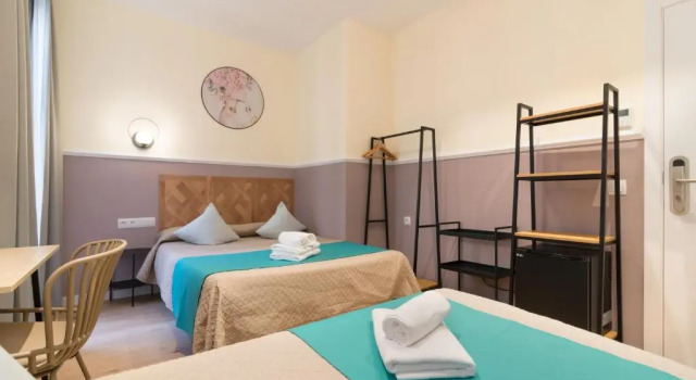 Трёхместный номер Standard Hostal Evoke Madrid