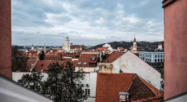 #stayhere - Spacious Luxury Town Hall 3BDR Apartment, Забронировать Апартаменты/квартира Апартаменты Вильнюса, рядом с Костел Святой Анны, Апартаменты/квартира