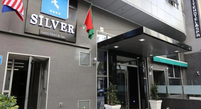 Silver Suites Hotel Casablanca, Забронировать Курортный отель Отели Касабланки с бассейном, рядом с Italian Chamber of Commerce and Industry of Morocco, Бассейн