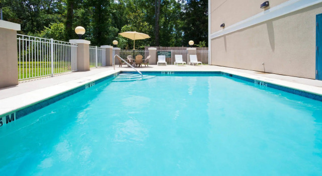 Country Inn Tallahassee East, Book Hotel Hoteller i Panhandle Florida med parkering, Parkering