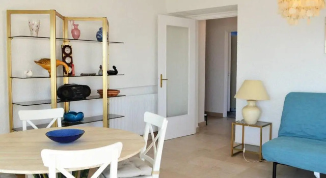 Appartement Le Lavandou, 2 pièces, 4 personnes - FR-1-251-287