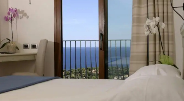 Номер Standard с видом на море Hotel Brancamaria