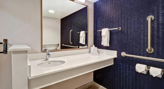 Люкс Fairfield Inn & Suites Las Vegas Airport South