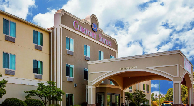 Comfort Suites Benton Harbor, Rezerwuj Hotel Benton Harbor Michigan