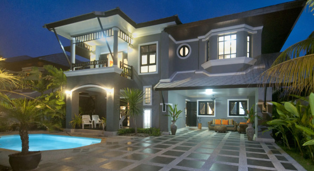 Baan Santhiya Villa 4