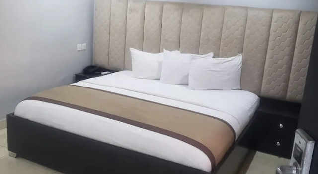 Номер Standard The Oragon Hotel