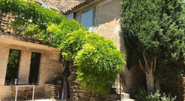 Le Moulin des Sources, Rezerwuj Hotel Gordes Luberon