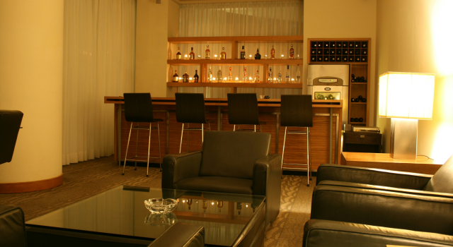 Taj Wellington Mews, Mumbai, Забронировать Апарт-отель Колаба Мумбай