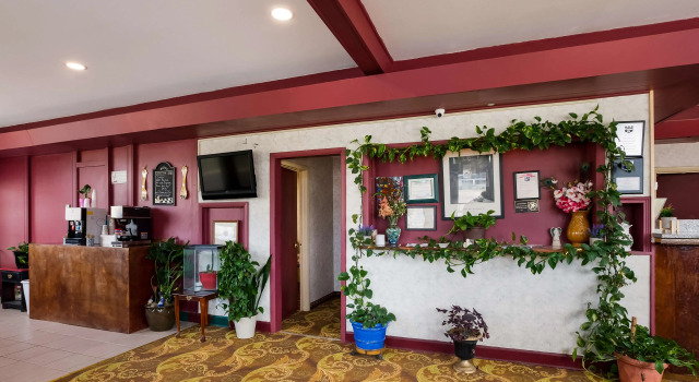 Knights Inn Fayetteville - Fort Bragg, Забронировать Мини-отель Мини-отели Фаеттевилле, Мини-отель