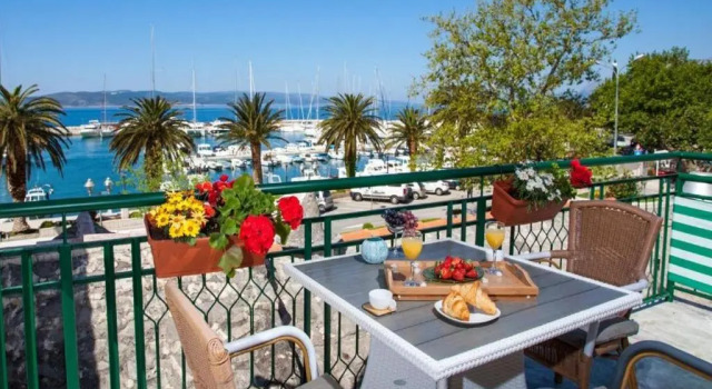 Апартаменты Lux Apartment Mare By the Sea & Beach