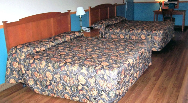 Long House Alaskan Hotel - Anchorage, Buchen Sie Hotel Anchorage Alaska