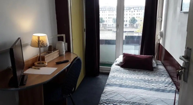Номер Standard Hotel Baan