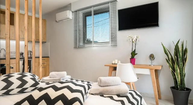 Студия Deluxe Sunrise Rent Rooms