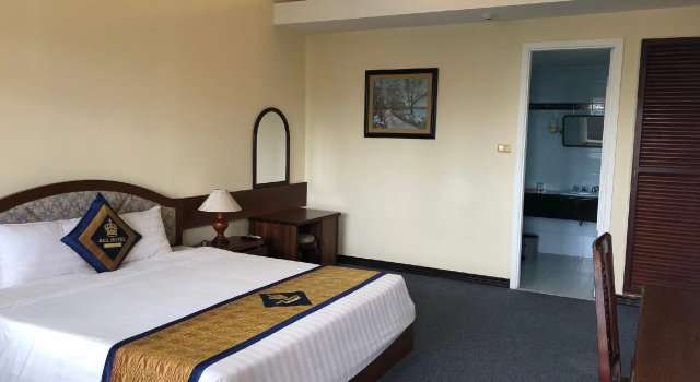 Полулюкс Blue Hotel Vung Tau