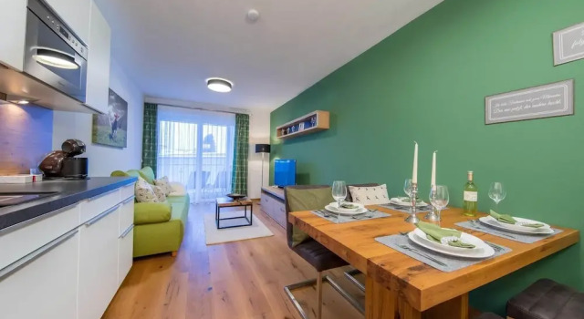 Апартаменты Deluxe Apartment in the Heart of Neukirchen