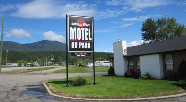 Salmon River Motel and RV Park, Book Motel  