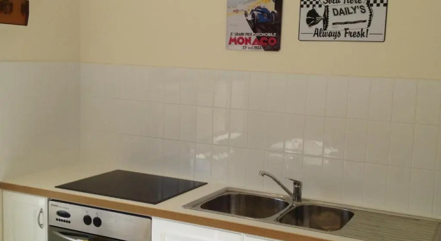 Апартаменты Arabella on West Apartments