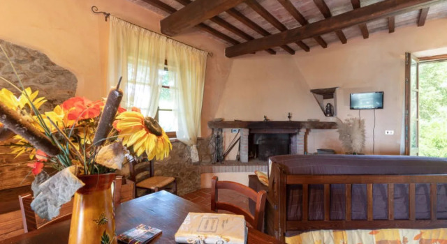 House Le Calle Cinigiano, Book Hotel Cinigiano 