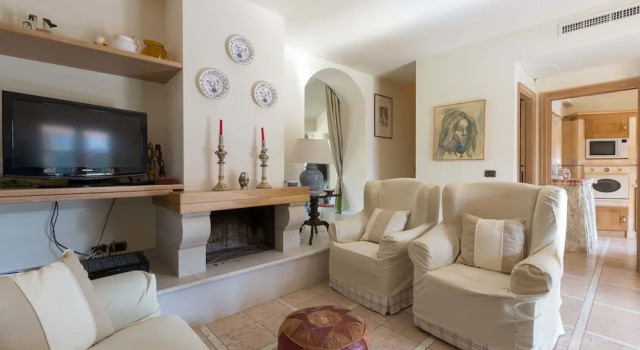 Villa Calenda, Buchen Sie Villa Hotels in Metropolitanstadt Bari mit Parkplatz, Parkplätze