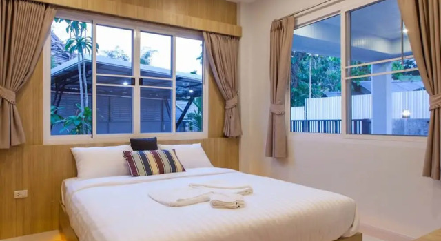 Breath-taking 5 Star Pool Villa Aonang