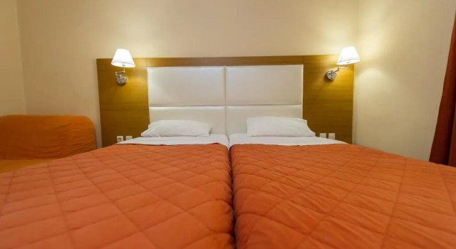 Petros Penthouse, Prenota Hotel Parga 