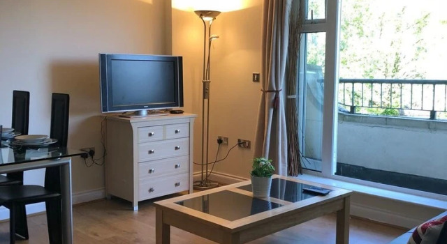 Riverview Apartment Reading, Varaa Huoneisto Asunnot kohteessa Merseyside, Huoneisto