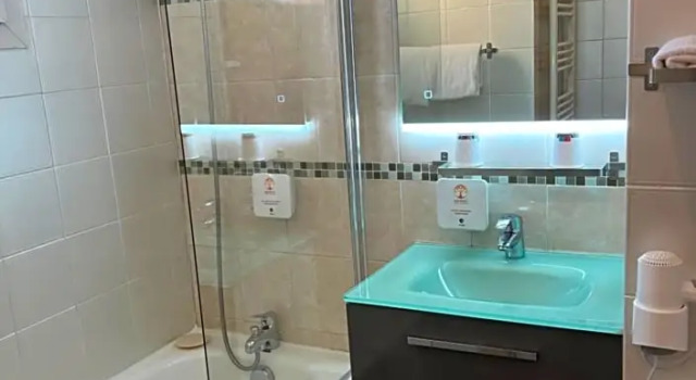 Номер Standard Adonis Arc Hotel Aix