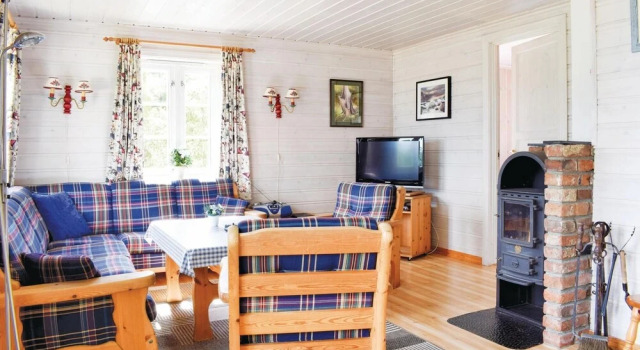 Stunning Home in Lyngdal With 4 Bedrooms, Reserva ahora Hotel Hoteles en Southern Norway con aparcamiento, Aparcamiento