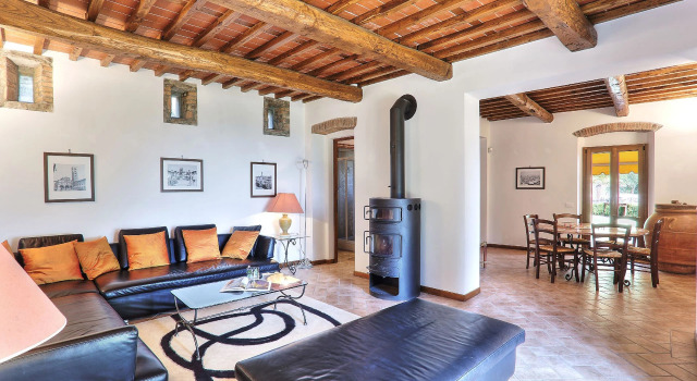 Casanivi 14 2 in Uzzano, Prenota Hotel Uzzano Toscana