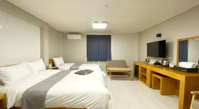 Номер Standard Suanbo Hot Spring Healing Hotel