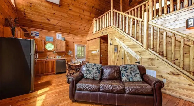 To Have And To Hold - One Bedroom Cabin