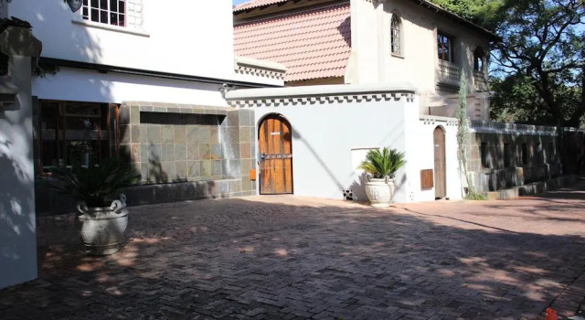 Village Ridge Boutique Stays, Prenota Boutique Hotel a Gauteng con piscina, Piscina