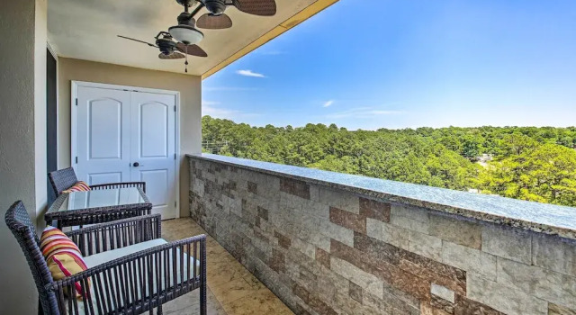 Updated Lake Daze Condo w/ Amazing Pool!, Buchen Sie Ferienwohnung Hot Springs Arkansas