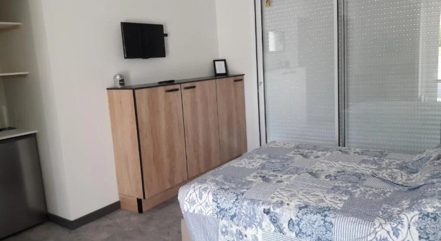 La Maison Familiale, Rezerwuj Hotel Lagarrigue Tarn