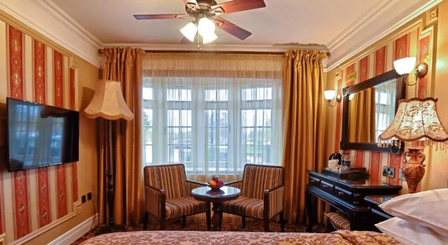 Номер Superior Riverside Inn