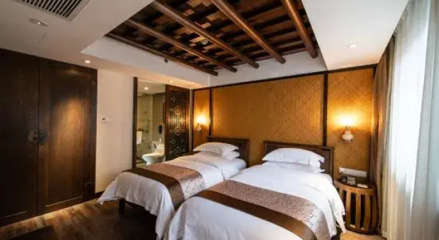 Люкс Дуплекс с 2 комнатами Yuehe Hotel