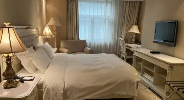 Люкс Comfort Oriental Garden Hotel
