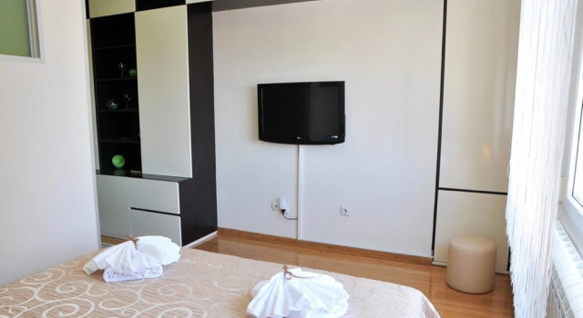 Apartment Paradise, Забронировать Апартаменты/квартира Стари град Белград, рядом с Кафедральный собор в Белграде