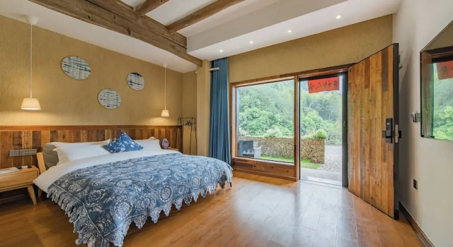 Hualu Yuejian Parent Child Homestay, Rezerwuj Hotel Hotele w Hangzhou z basenem, Basen