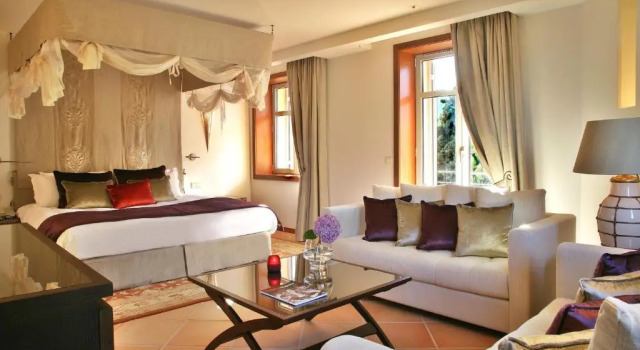 Полулюкс Tiara Yaktsa Côte d'Azur